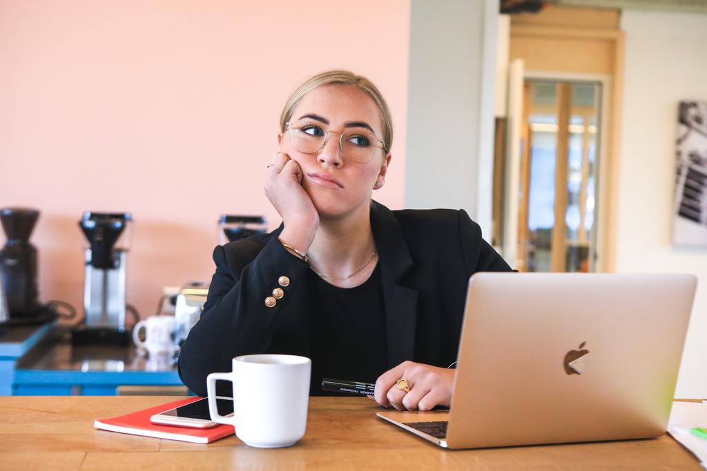 UNDERSTANDING PROCRASTINATION AND HOW TO EFFECTIVELY OVERCOME IT…